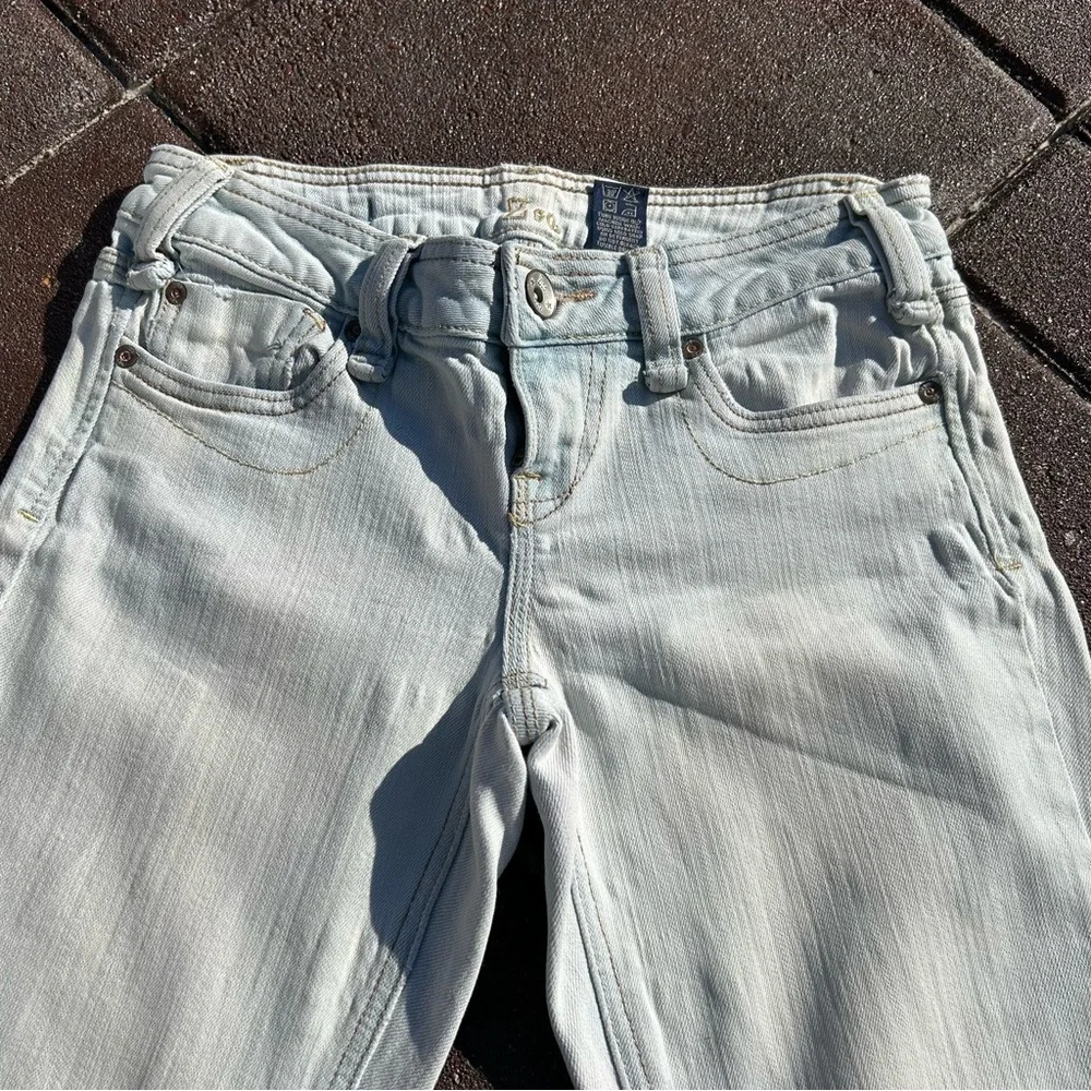 ZCO Women’s Light Wash Boot Cut Jeans - Picture 3 of 8